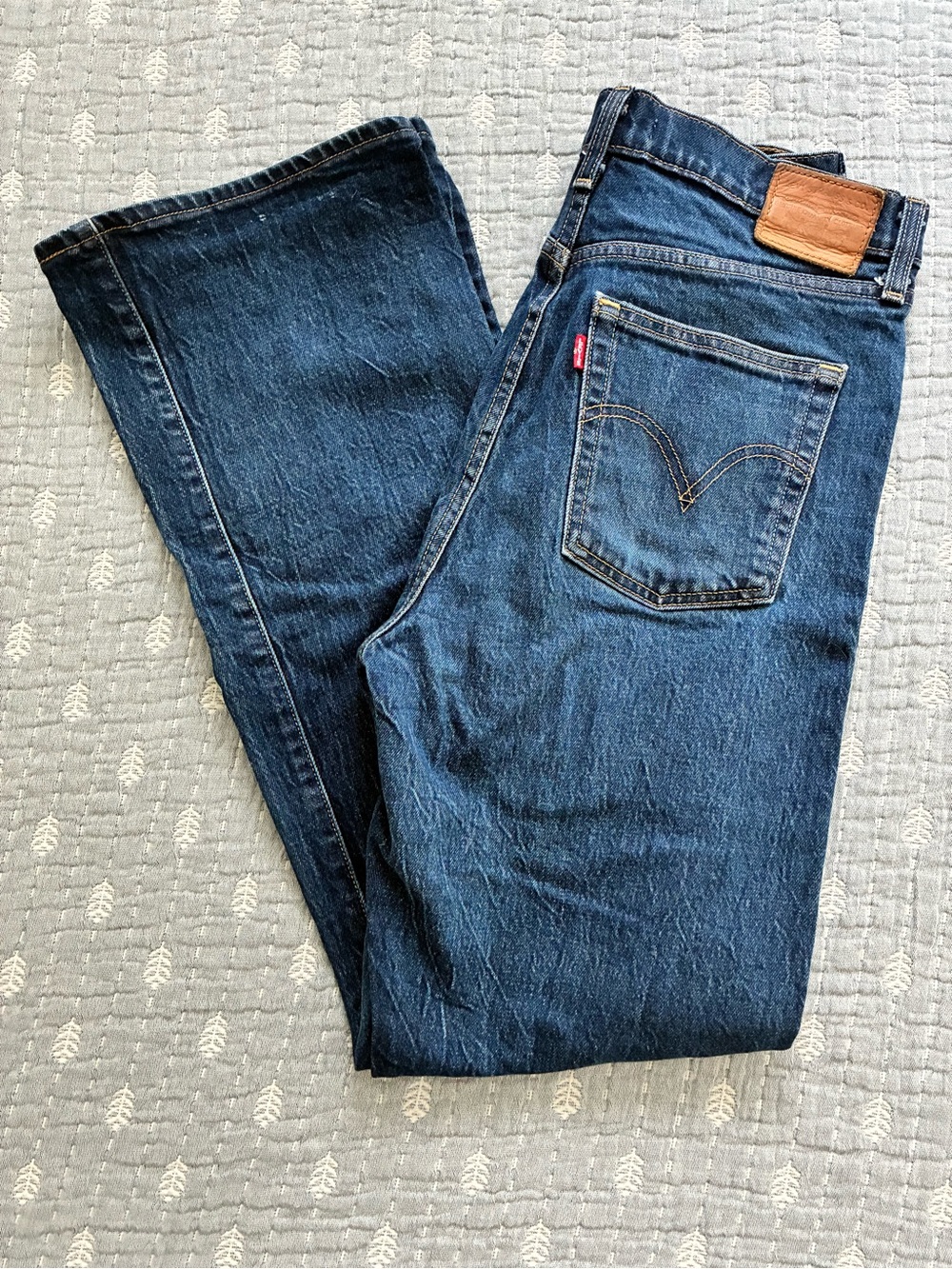 Levi's Women's Dark Blue Ribcage Boot Cut Jeans